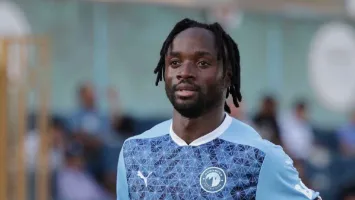 لتدعيم الهجوم.. هل حصل الأهلي على توقيع فيستون مايلي من بيراميدز؟