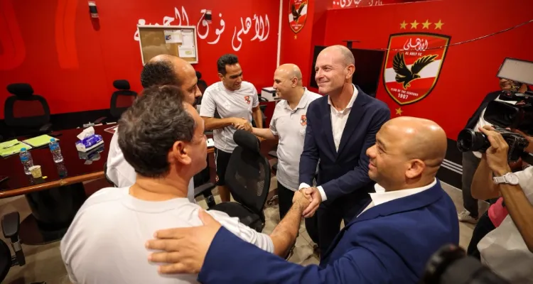 "رحلة إفريقية وفرصة لقب".. ماذا ينتظر ييس توروب مع الأهلي في الشهر الأول؟