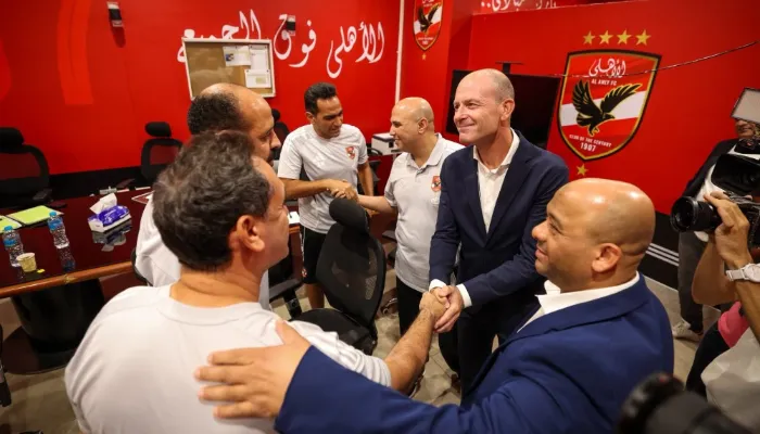 "رحلة إفريقية وفرصة لقب".. ماذا ينتظر ييس توروب مع الأهلي في الشهر الأول؟