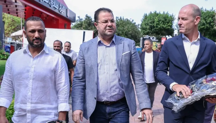 من البقاء إلى الرحيل.. مصير أسامة هلال يُحسم قريبًا داخل الأهلي