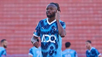 ابتعاد فيستون مايلي عن رادار الأهلي