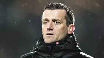 يعرف هداف الأهلي السابق.. جوني مولبي مساعد ييس توروب الجديد