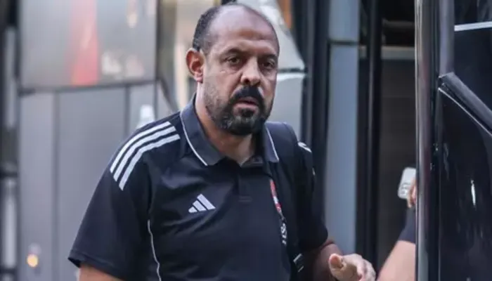 عماد النحاس: حزنت على رحيلي من الأهلي.. والإصابات تهدد مسيرة أشرف داري