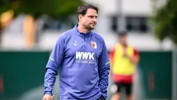 من سيقف بجوار توروب؟.. السيرة المثيرة للمجري إمري زابيكس المرشح للمساعد في الأهلي