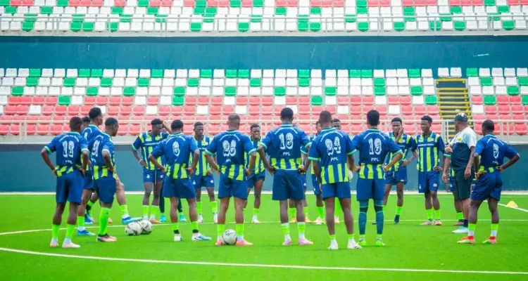بدلا من طلب الرحمة.. إيجل نوار يستفز الأهلي برسالة لجماهيره