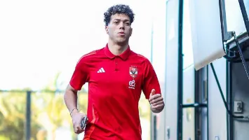 حسم موقف إمام عاشور من المشاركة مع الأهلي في كأس السوبر المصري