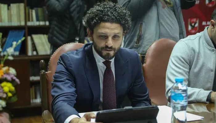 كواليس خفية وراء ابتعاد حسام غالي عن مجلس الأهلي.. الدماطي يوضح