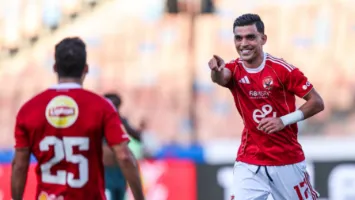 بالفيديو | أشرف بن شرقي يمنح الأهلي التقدم بهدف أول أمام الاتحاد السكندري