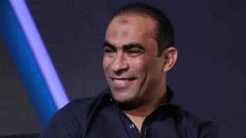 "الأهلي بيت وتاريخ".. عبدالحفيظ يكشف تفاصيل ترشحه وموقفه من قائمة الخطيب