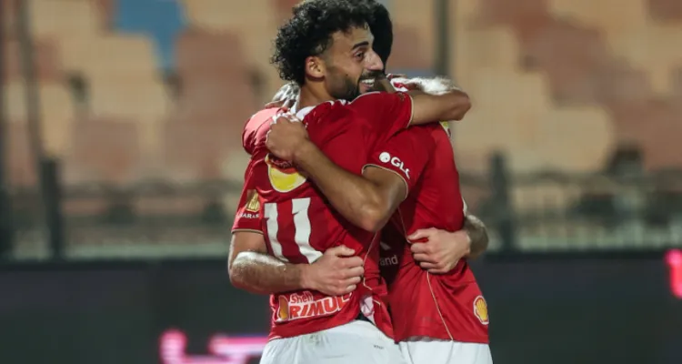 بالفيديو| جراديشار يدرك التعادل لصالح الأهلي بهدف أمام بتروجيت