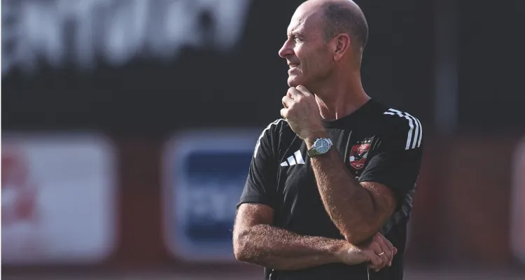 لاعبو الأهلي يتوجهون بشكوى إلى ييس توروب.. هل ينقذهم الدنماركي؟