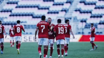 نجم الأهلي الأسبق: الخطيب وياسين منصور وعداني بـ 4 صفقات في يناير