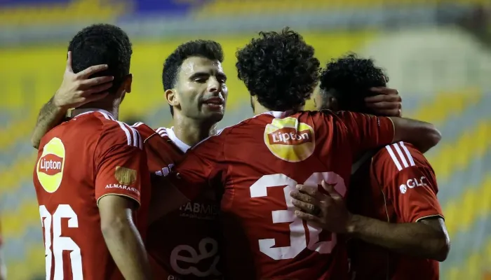 تحليل | هجوم لم يصل للقمة ودفاع مفكك.. الأهلي يثير قلق جمهوره أمام كهرباء الإسماعيلية