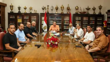 تطورات مثيرة في ملف مدرب الأهلي الجديد.. اجتماع مرتقب للجنة التخطيط