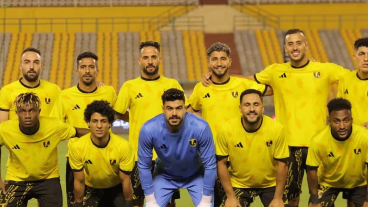 فيديو | لقطة غير معتادة.. لاعب كهرباء الإسماعيلية يغني نشيد الأهلي