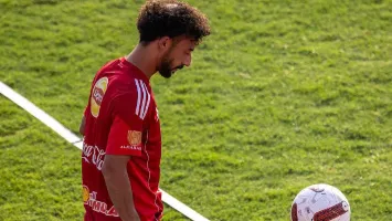 الأهلي يوجه ضربة جديدة لـ الزمالك بشأن مستقبل أحمد عبد القادر