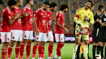 أحدهم بسبب العروض المغرية.. لاعبون على وشك الرحيل من الأهلي