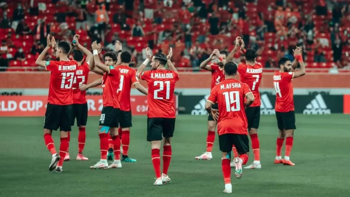 خاص.. الأهلي يقيد لاعب الزمالك السابق في القائمة الإفريقية