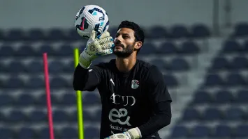 محمد الشناوي يثير قلق الجماهير بعد غيابه عن مباراة مصر وأوزبكستان