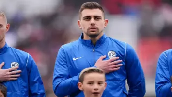 جراديشار يشارك في خسارة سلوفينيا أمام كوسوفو بتصفيات المونديال