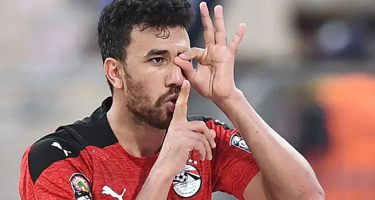 تريزيجيه يوضح الفارق بين ريبيرو وعماد النحاس