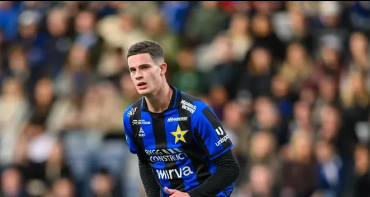 هل يقترب الأهلي من ضم المهاجم روبي يور؟ وكيله يكشف الحقيقة الكاملة