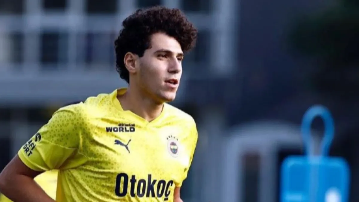 الأهلي يراقب تطورات موقف عمر فايد "المعقد".. تفاصيل