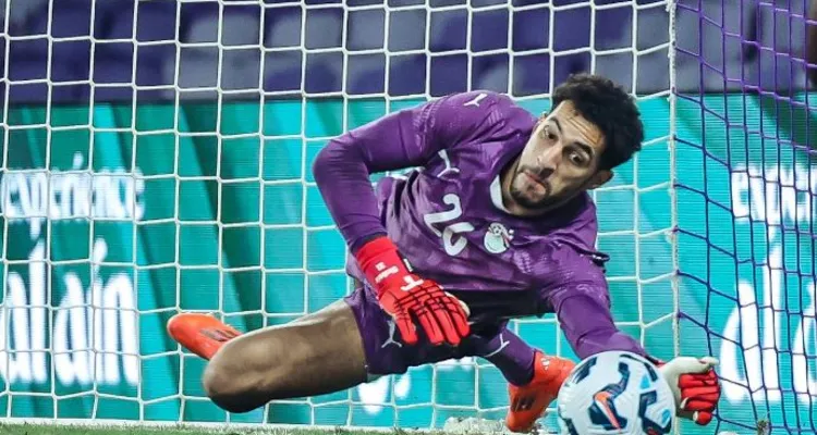 على خطى الحضري وأبو جبل.. مصطفى شوبير قفاز منتخب مصر الذهبي الجديد