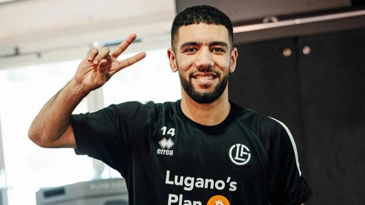 هل يمنع الأهلي انتقال أحمد قندوسي إلى الزمالك؟.. رد حاسم من وكيله