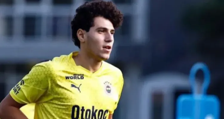 مسؤول في الزمالك يعطل انتقال عمر فايد للأهلي