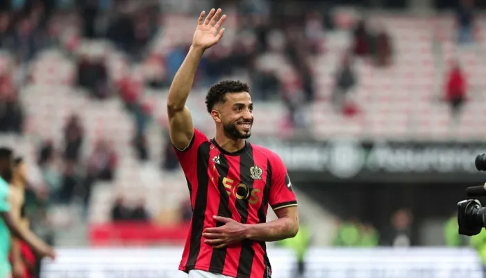 بين الأهلي ونيس.. محمد عبد المنعم يحسم قراره المنتظر بشأن العودة