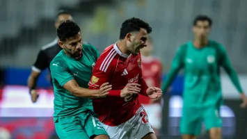 الأهلي يسقط في فخ التعادل السلبي أمام المصري في الدوري.. التعثر مستمر