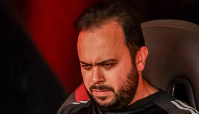 سبب رحيل أيمن محمد محلل الأداء عن جهاز توروب في الأهلي