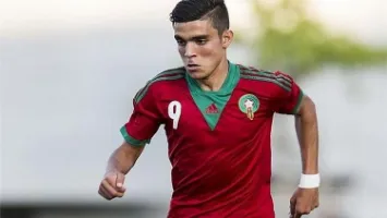 أشرف بن شرقي على رأس قائمة منتخب المغرب في البطولة العربية