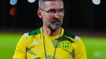 مدرب شبيبة القبائل يشيد بلاعب "غير متوقع" في الأهلي