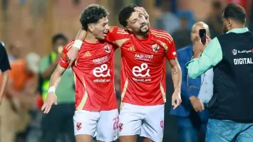 هل يخطط وسام أبو علي لخطف إمام عاشور إلى الدوري الأمريكي؟