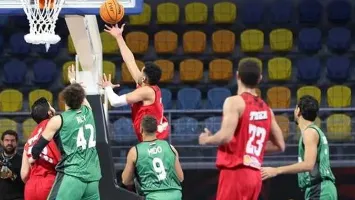 مشاجرة وهتافات مسيئة.. غموض حول مباراة الأهلي والاتحاد السكندري في نهائي دوري المرتبط