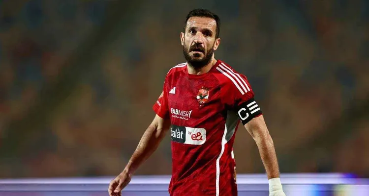 صدمة.. الأهلي نادم على قرار رحيل علي معلول