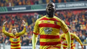 بالفيديو | أفيميكو بولولو… المهاجم الذي عاد من الظل وأصبح ضمن حسابات الأهلي