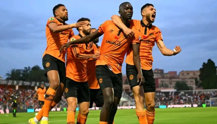 نهضة بركان يفتح خزائنه لضم نجم الأهلي