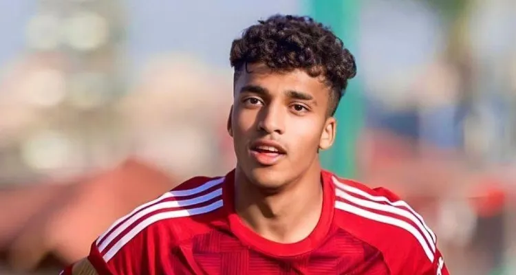 عمر سيد معوض يقترب من المشاركة الأولى مع الأهلي