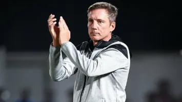 كعادتهم قبل الهزيمة.. مدرب الجيش الملكي يعلن التحدي: سنفاجئ الأهلي