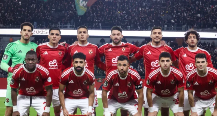 فيديو| شاهد "كلاحة" ثنائي الأهلي للرد على اعتداء جماهير الجيش الملكي