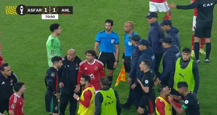 "موندو ديبورتيفو" الكتالونية: ما فعله لاعب الجيش الملكي أمام الأهلي "عار كامل"