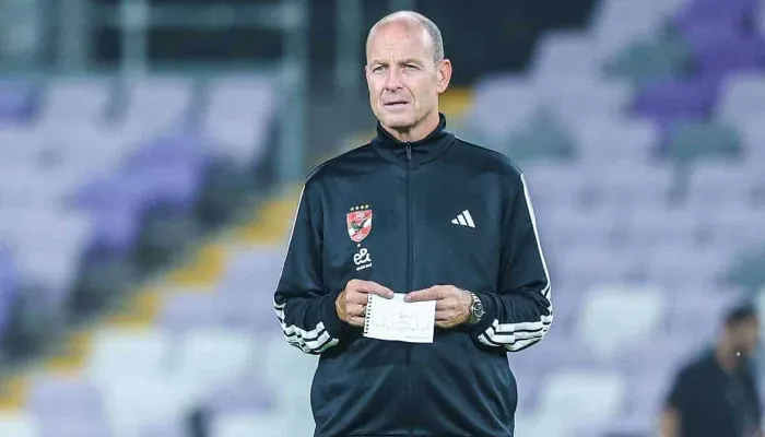 تحرك مفاجئ من توروب بشأن صفقة "مهاجم الأهلي"