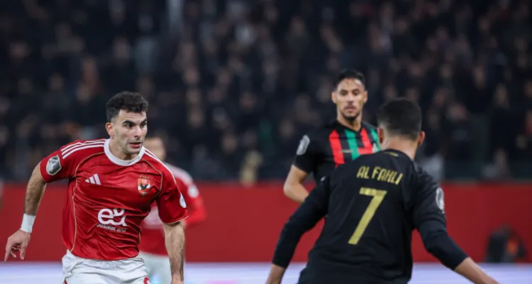 خطاب عاجل من الأهلي لـ كاف بعد أحداث مباراة الجيش الملكي