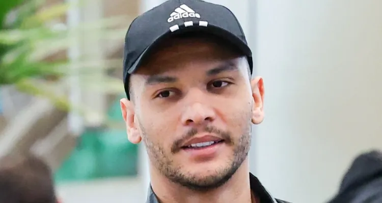 حالة غريبة لـ أشرف داري.. والكشف عن موقف إمام عاشور ومحمد شريف في السوبر