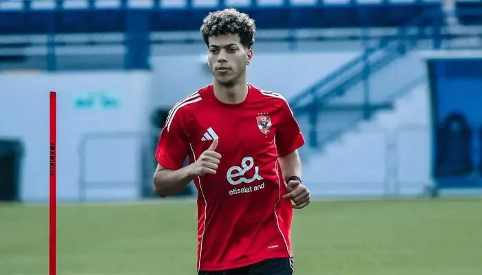 بالصور.. عودة إمام عاشور لتدريبات الأهلي الجماعية بعد غياب 50 يومًا