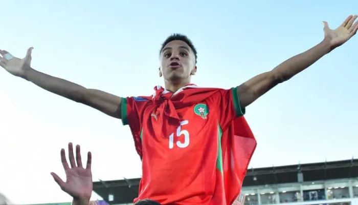 الأهلي يُعلق على أنباء حسم صفقة فؤاد الزهواني