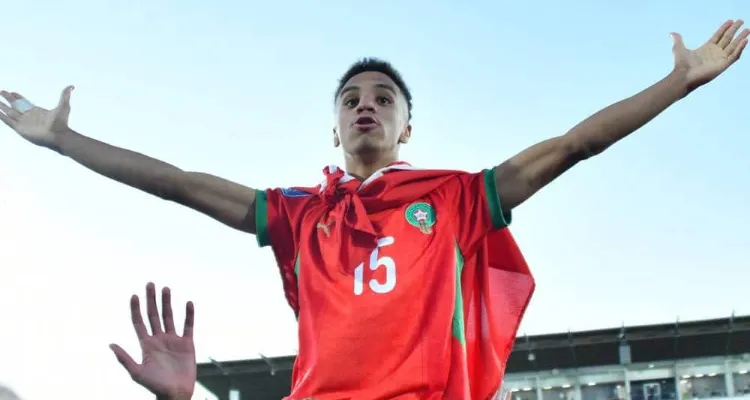 الأهلي يُعلق على أنباء حسم صفقة فؤاد الزهواني